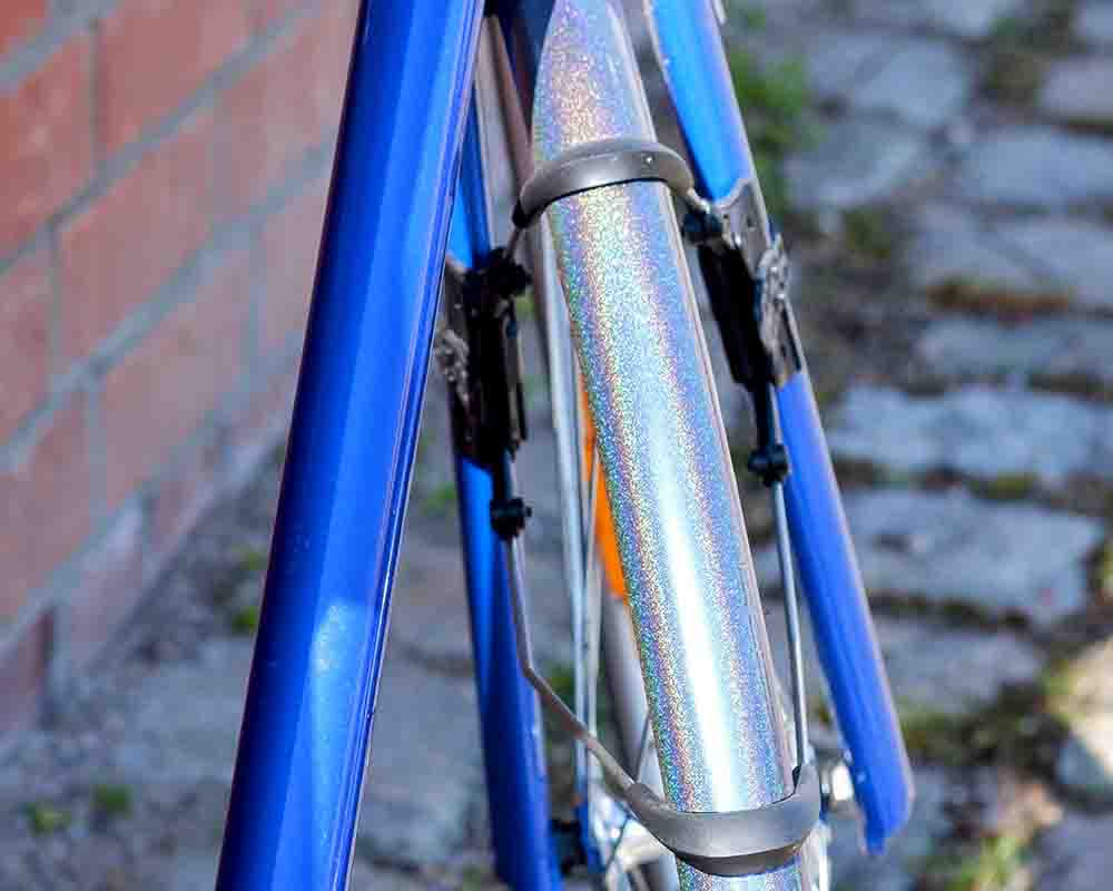 mooxibike-glitzer-schutzblech-foliert-fahrrad-blau