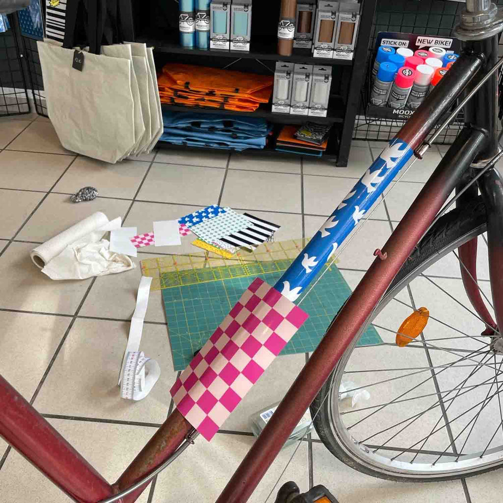 mooxibike-fahrrad-aufkleber-mix-fahrrad-kleben-friedenstaube-karo-pink