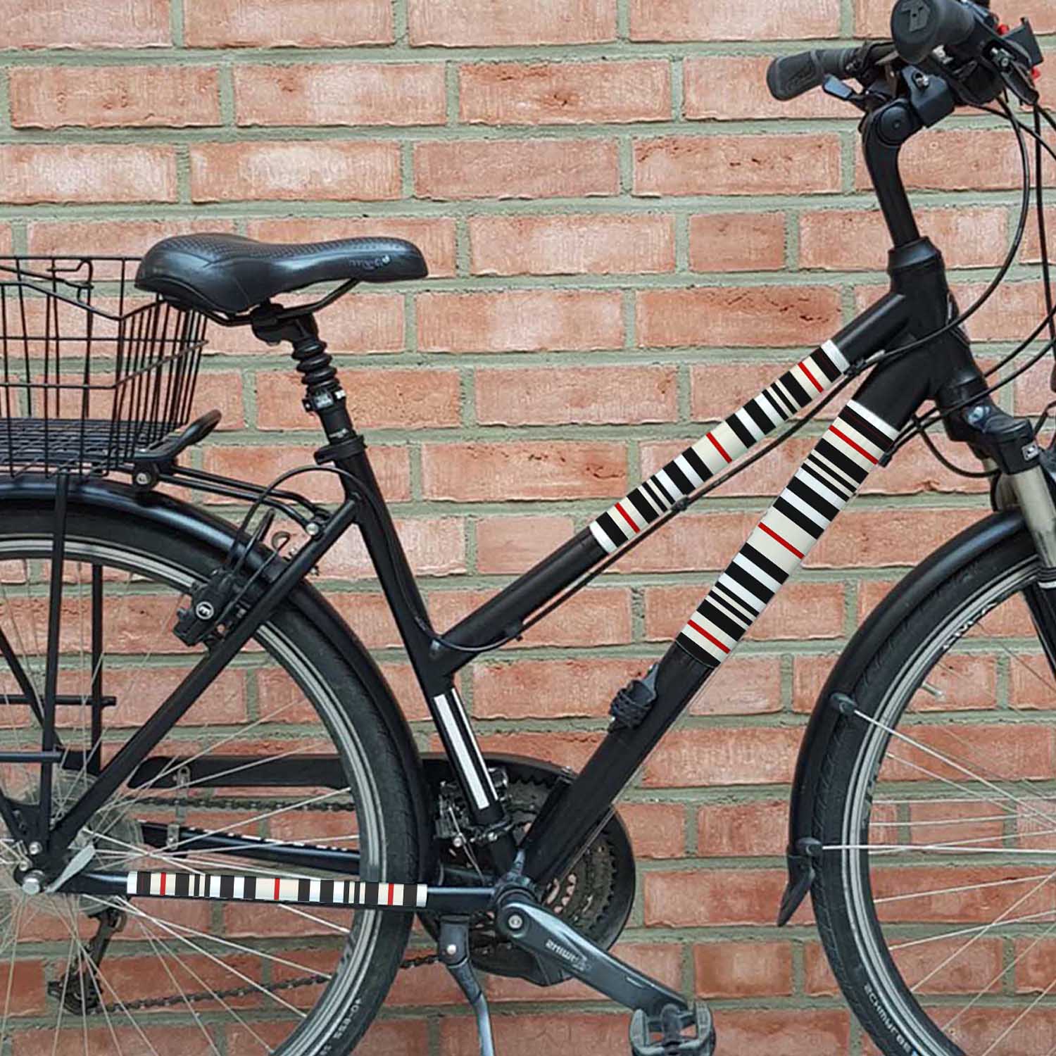 mooxibike-fahrradfolie-streifen-beige-burberry-style-cream-reflex-damenfahrrad