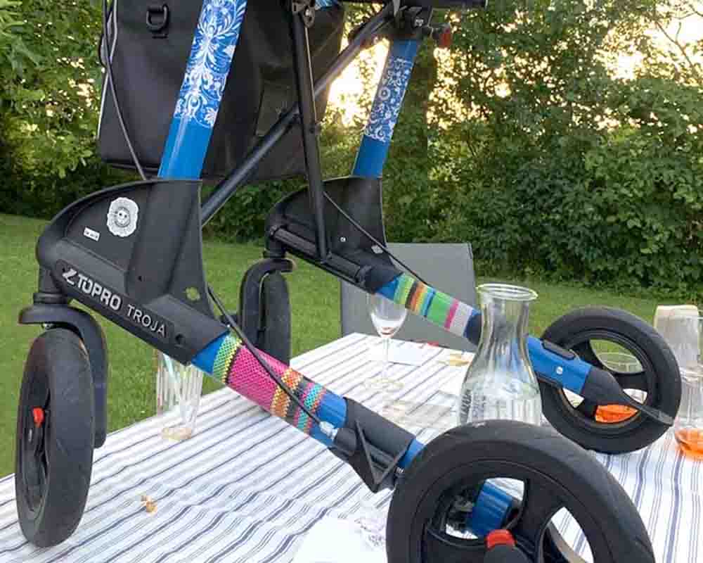 mooxibike-fahrradfolie-rollator-torpo-troja-rolli-geschenk-reflektierend-folie