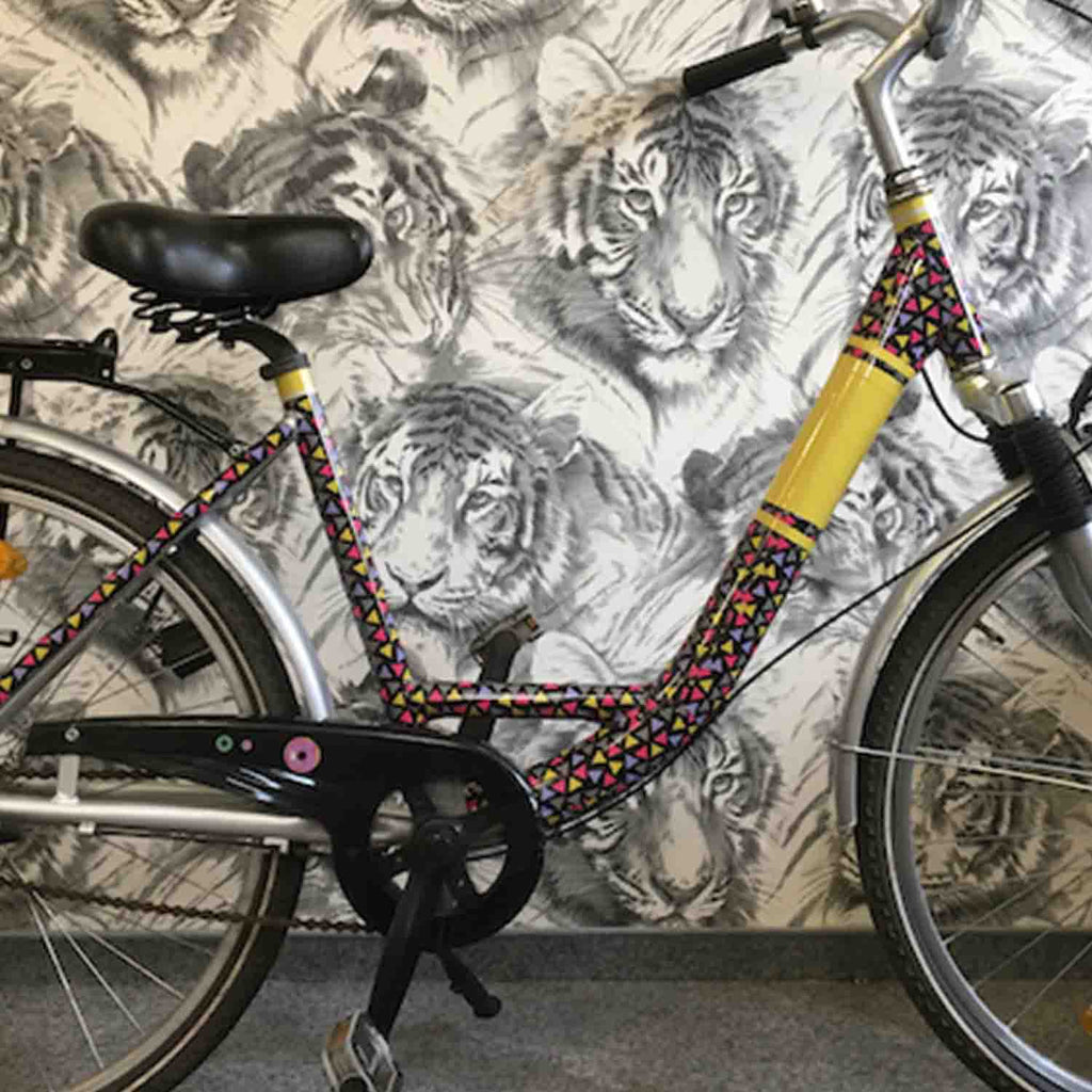 mooxibike-fahrradfolie-confetti-muster-80s-retro-vintage-jugendrad-tiger-tapete