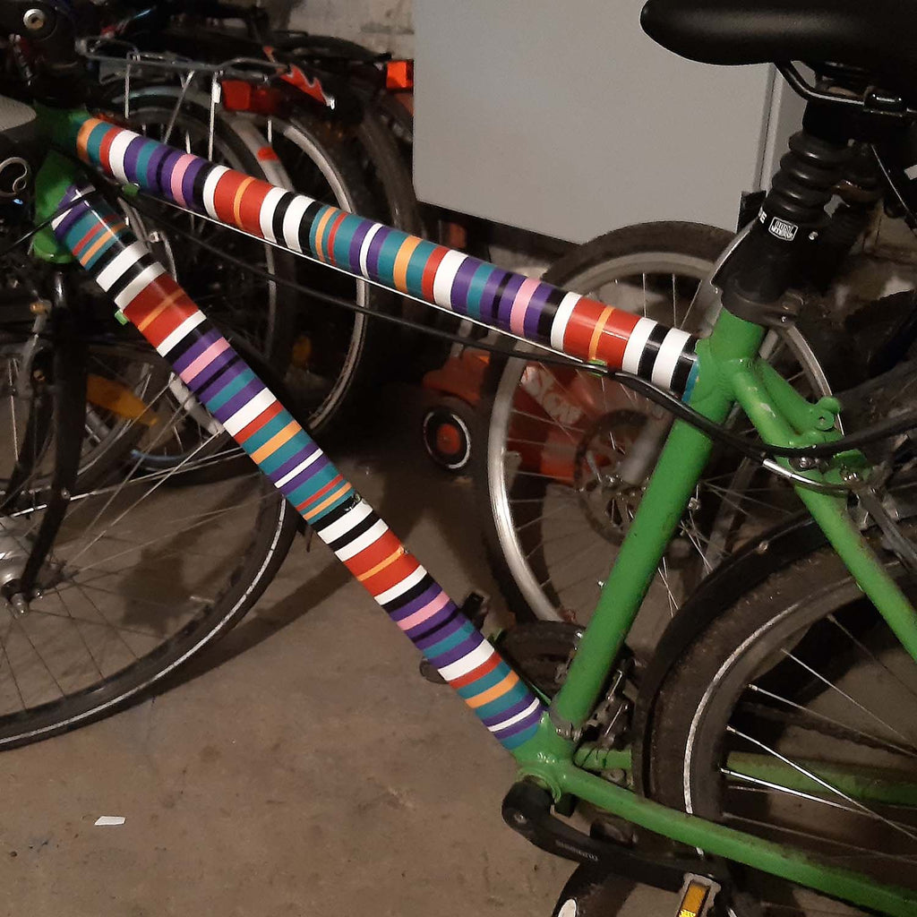 mooxibike-fahrradfolie-streifen-mint-bunt-stripes-muster-mountain-bike